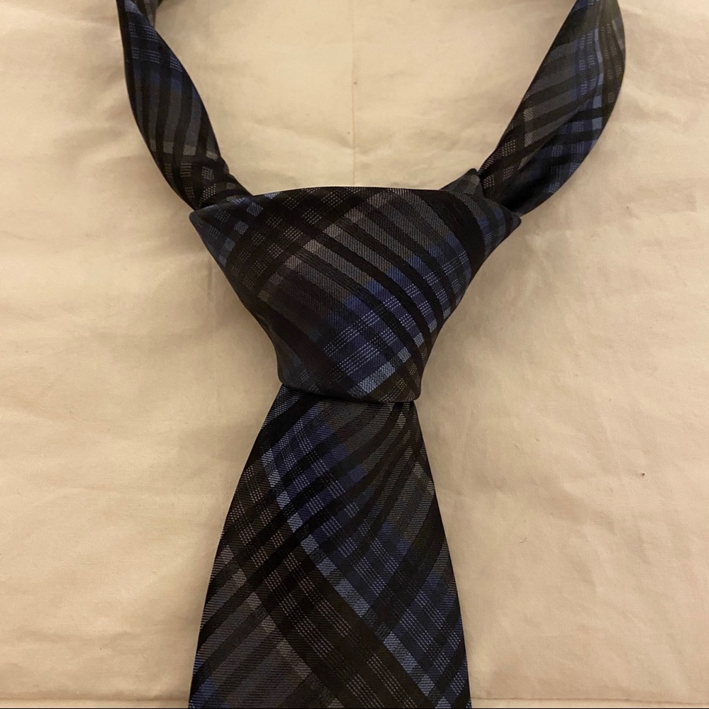 Bundle 3 ties for $10 - any ties - 
Kenneth Cole Awearness Necktie